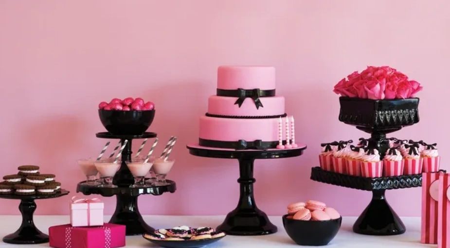 Delicious Birthday Cakes at Cake Bake Factory