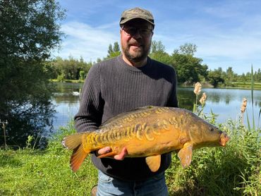 Claydon Park Fishery , Claydon Pike , fishing Cotswolds , fishing Wiltshire , fishing Cirencester
