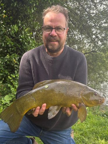 Claydon Park Fishery , Claydon Pike , fishing Cotswolds , tench fishing , Tench , fishing Lechlade