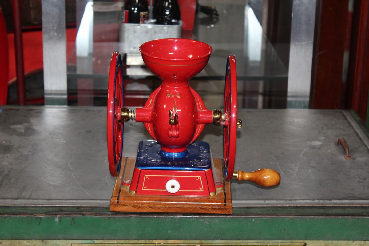 1873 Patd Vintage Enterprise Mfg no.2 Coffee Grinder Restored Table Model