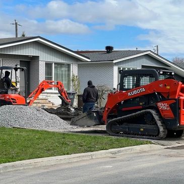 excavation drain égout et entrée d'eau et drain français à Brossard