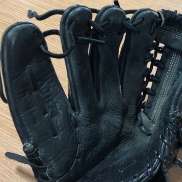 GAME READY GLOVES - Glove Relacing, Glove Break In