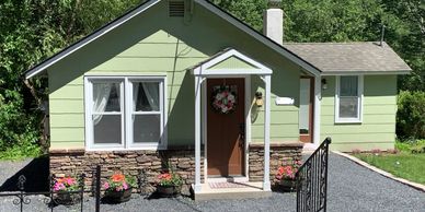 Charming Country Cottage 