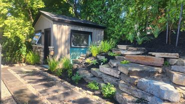 natural stone, retaining wall, planting, planting, landscaping