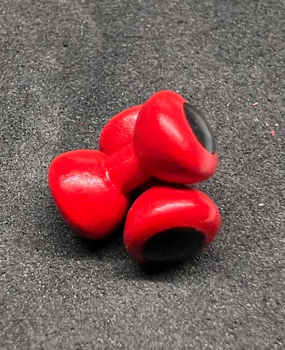 25pk Medium Painted Red Dumbbell Eyes