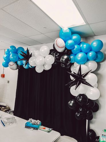Balloon Garland Photo Booth