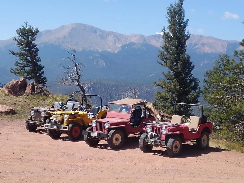 Reading Outdoors Jeeping Tour with Vintage Jeeper. 