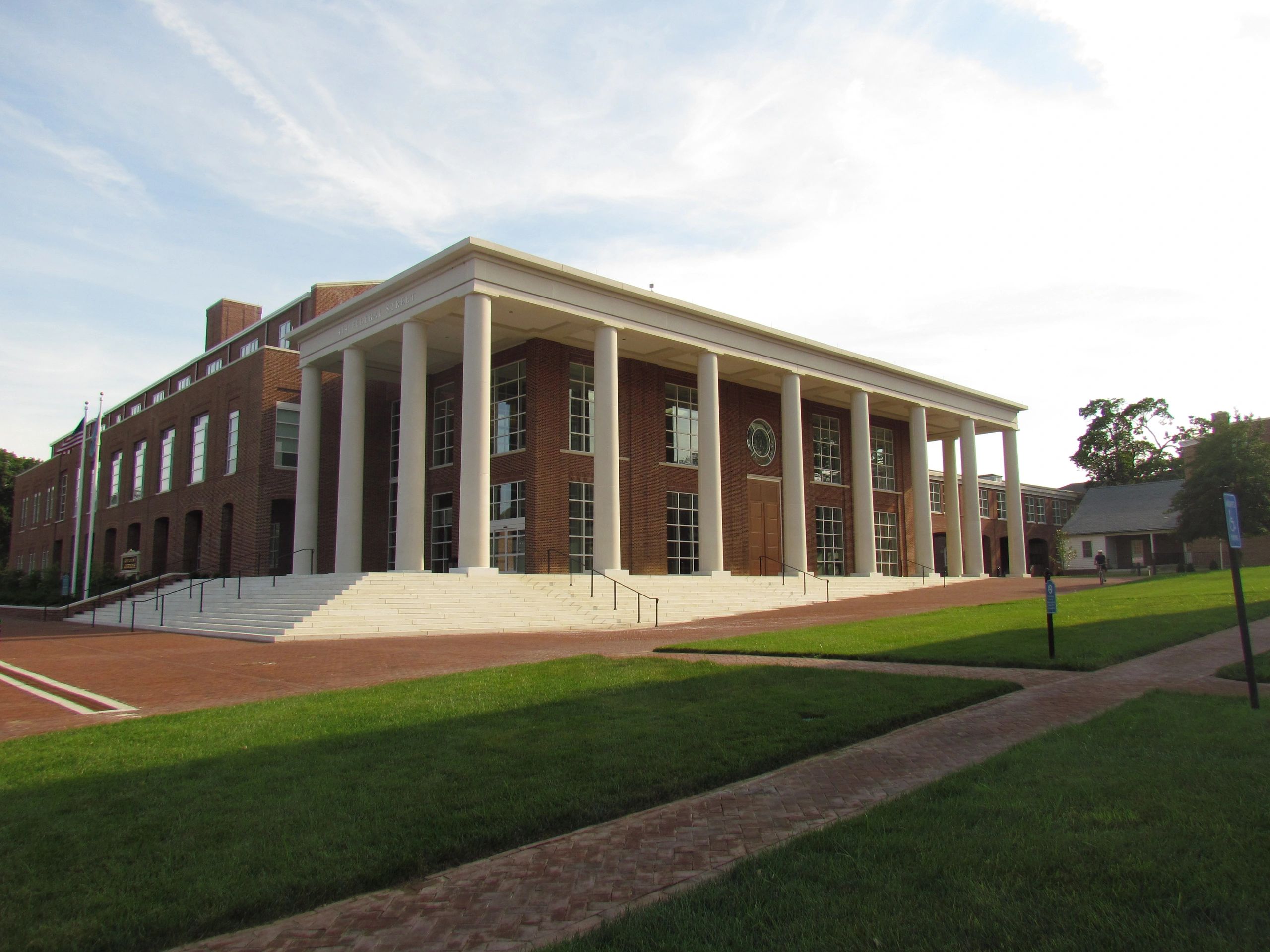 Criminal Defense Lawyer and Family Lawyer - HOPKINS & WINDETT, LLC