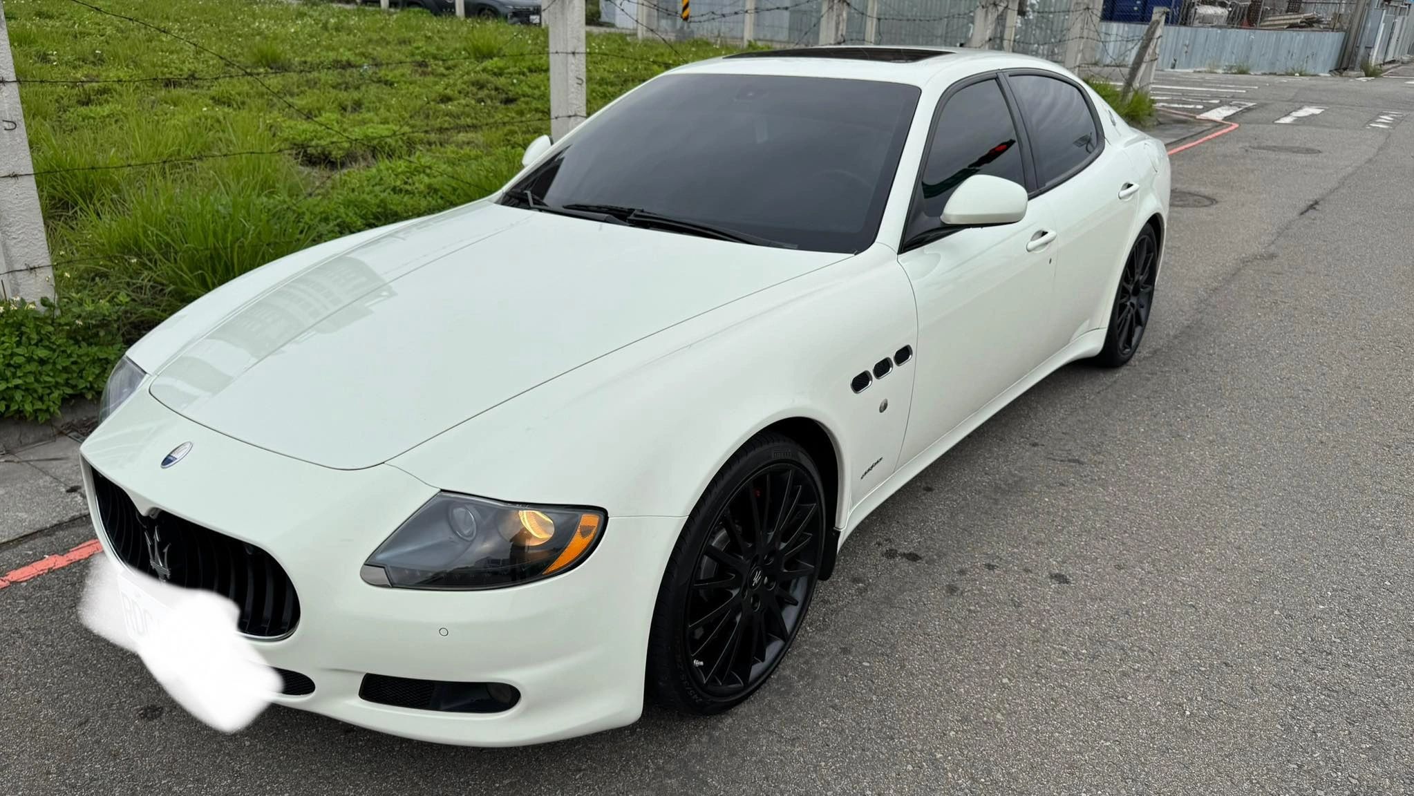 瑪莎拉蒂 Maserati Quattroporte 內部大改造
內部大改造
門版麂皮包覆
儀表總成麂皮包覆
後月型版麂皮包覆
中船總成麂皮包覆
天蓬黑化 配件黑化
環保材質整理