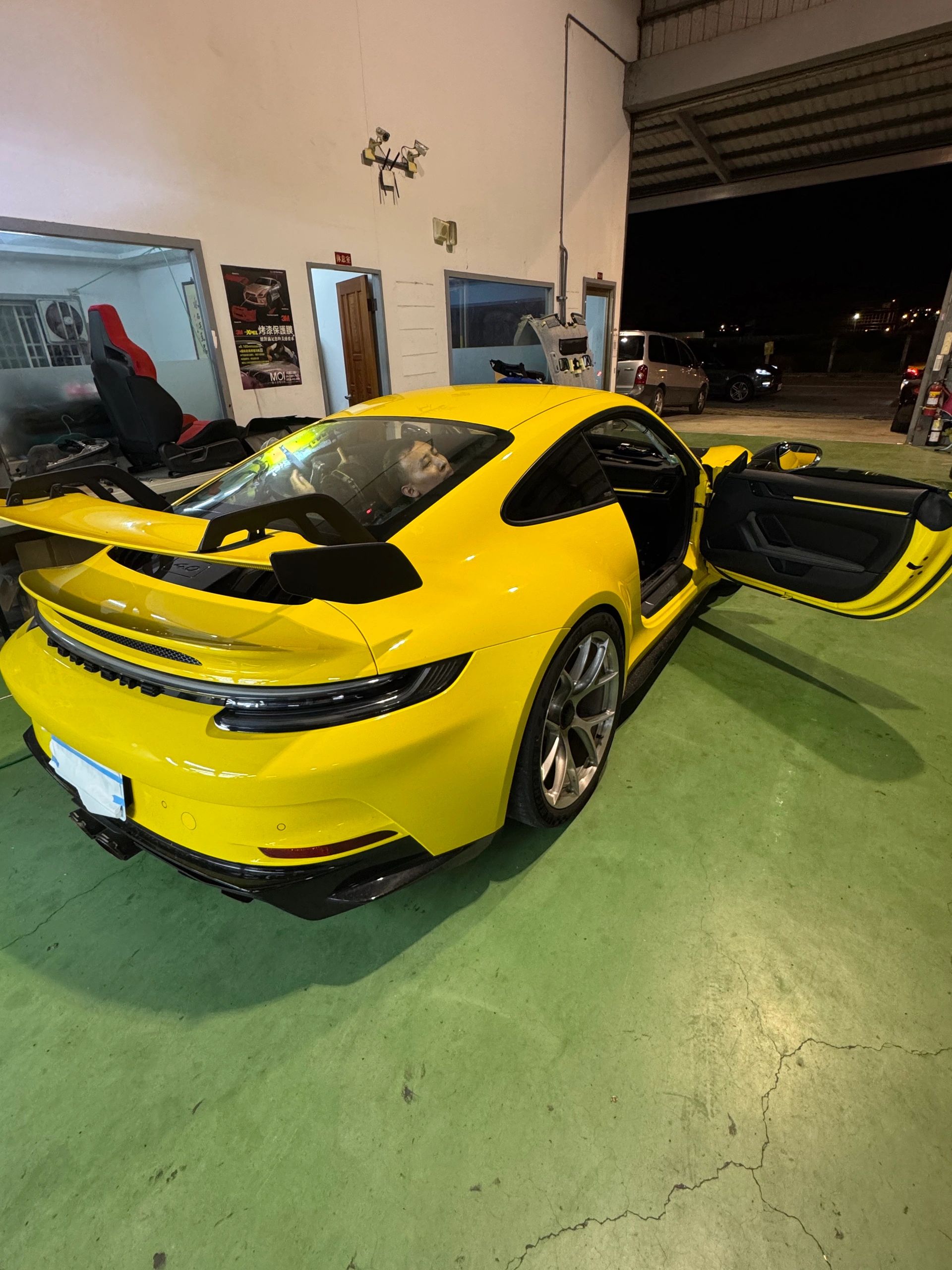 保時捷 Porsche 992 GTS