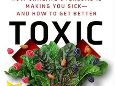 Book cover titled 'Toxic' about oxalate overload and health recovery.