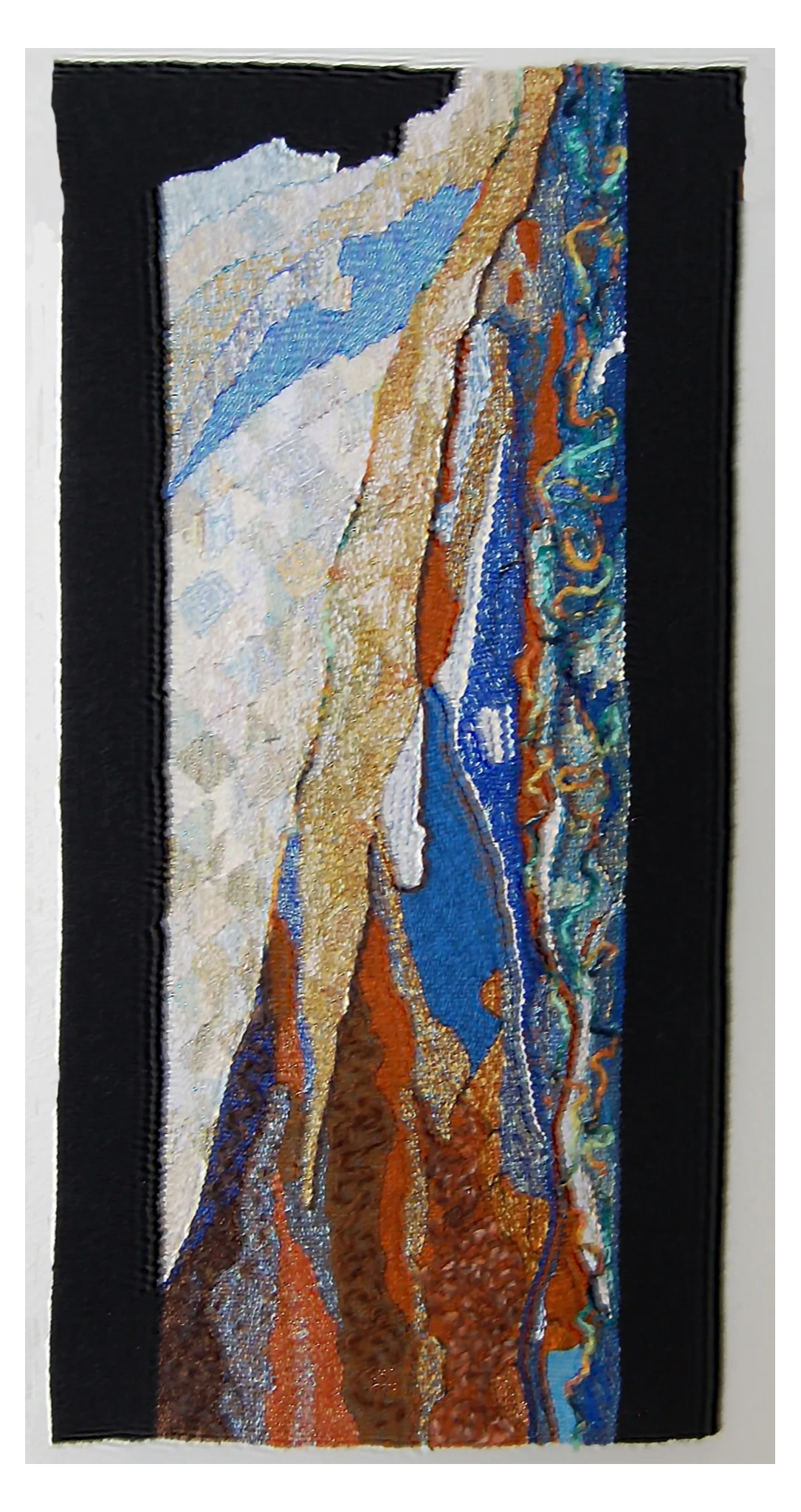 ON THE VERTICAL- Montaña de Oro
18" x 34"
Wool, Cotton, Lurex, Acrylic
