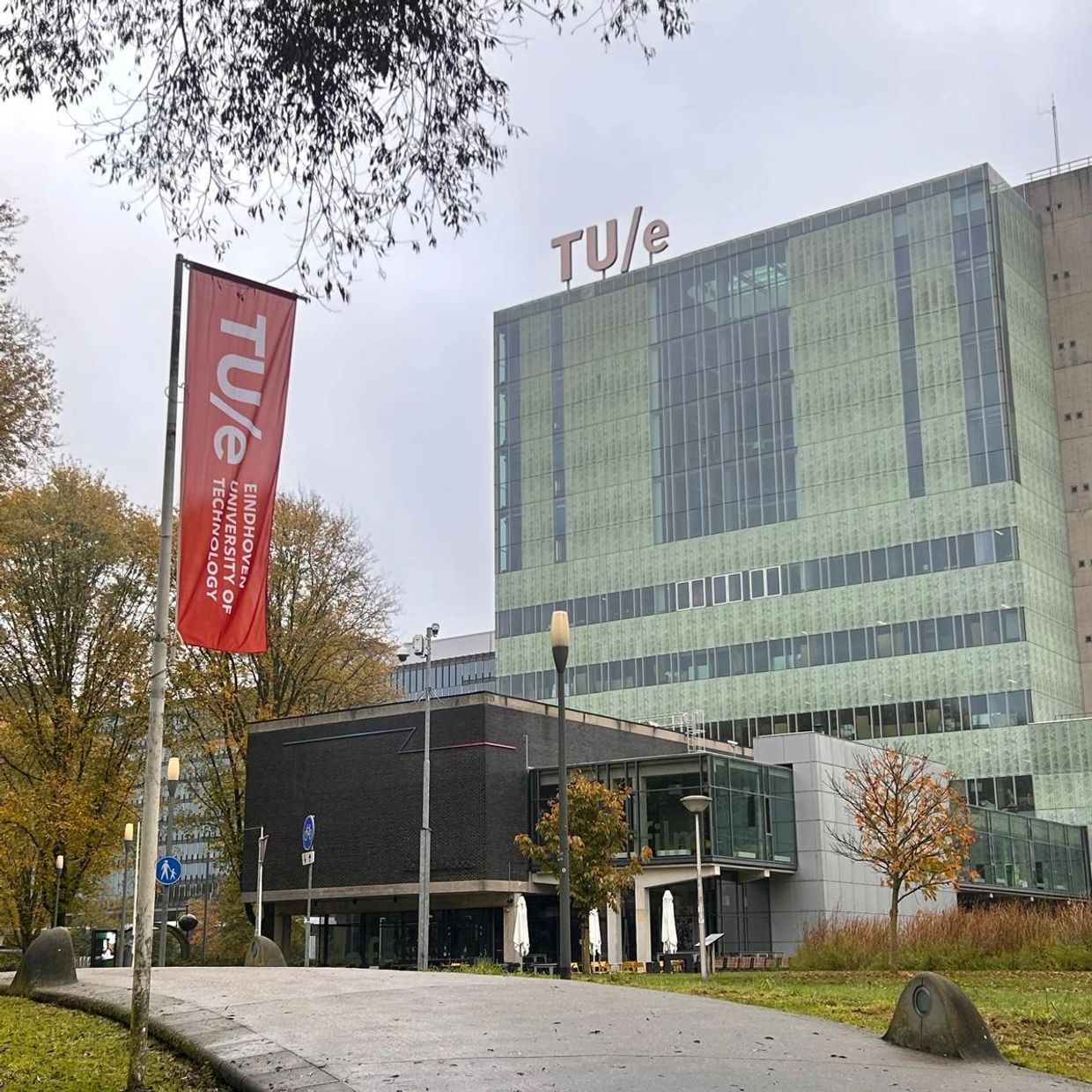 Eindhoven University of Technology 
Eindhoven Teknoloji Üniversitesi