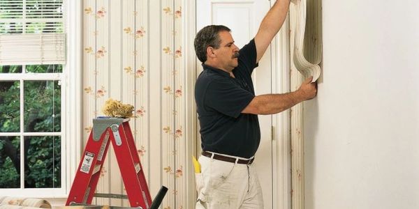 Vinyl wallpaper installation and Removal