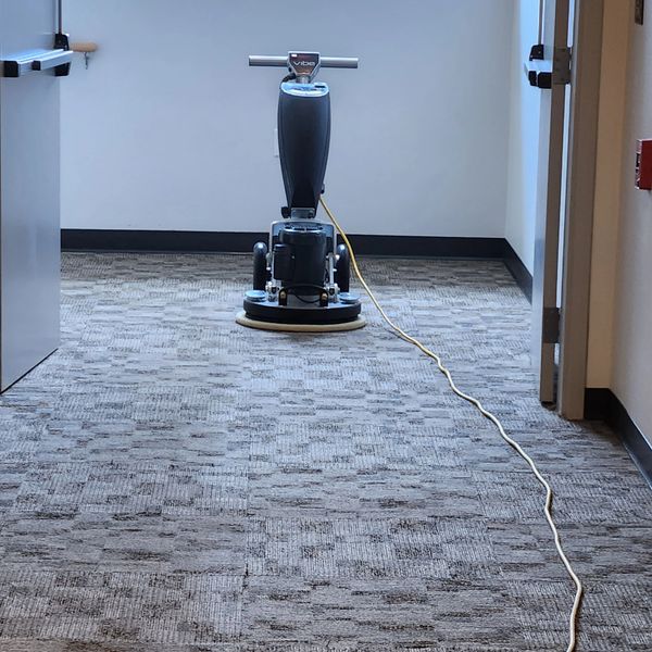 Orbot Vibe encapsulation very low moisture VLM carpet cleaning system