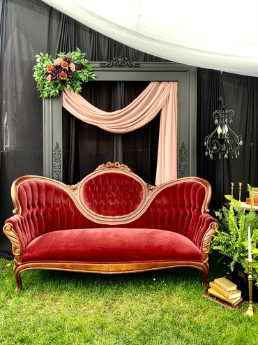 Vintage Style - Wedding Photo Backdrop