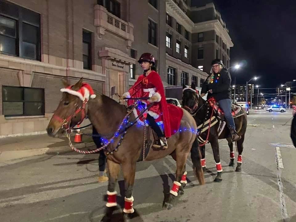 Dayton Children's Christmas Parade 2021