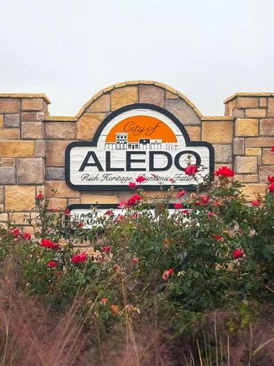 Aledo Tx welcome sign