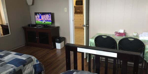 Family room with Cable TV