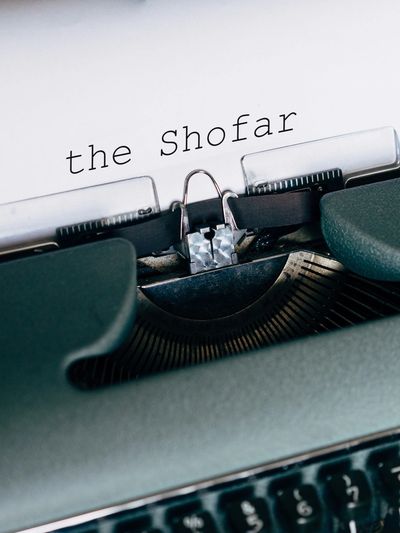 Typewriter with headline THE SHOFAR