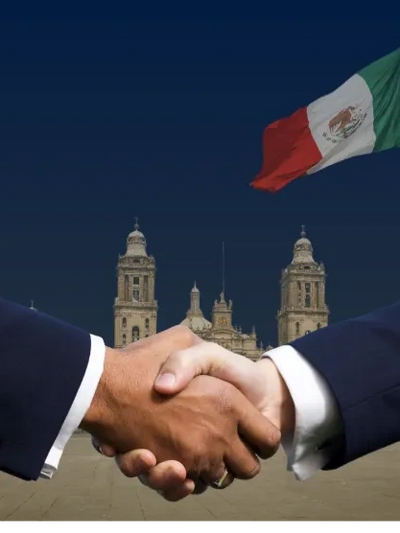 Immigration lawyer in Mexico supporting expats with legal residency and visa services – trusted partnership with Hello Expat