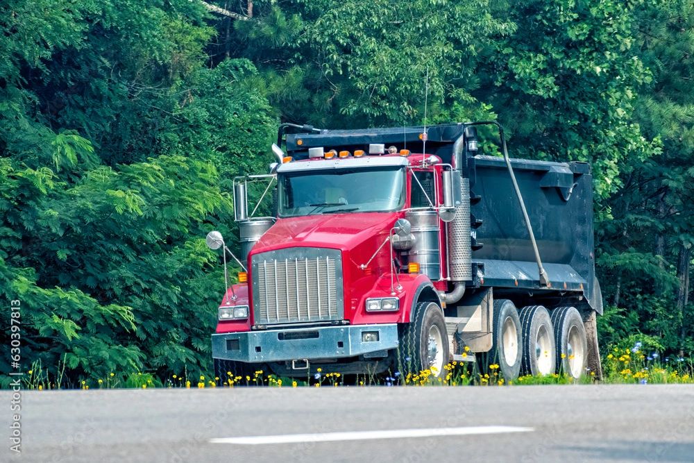 Dump Trucking Near Me – Find Reliable Local Services Today