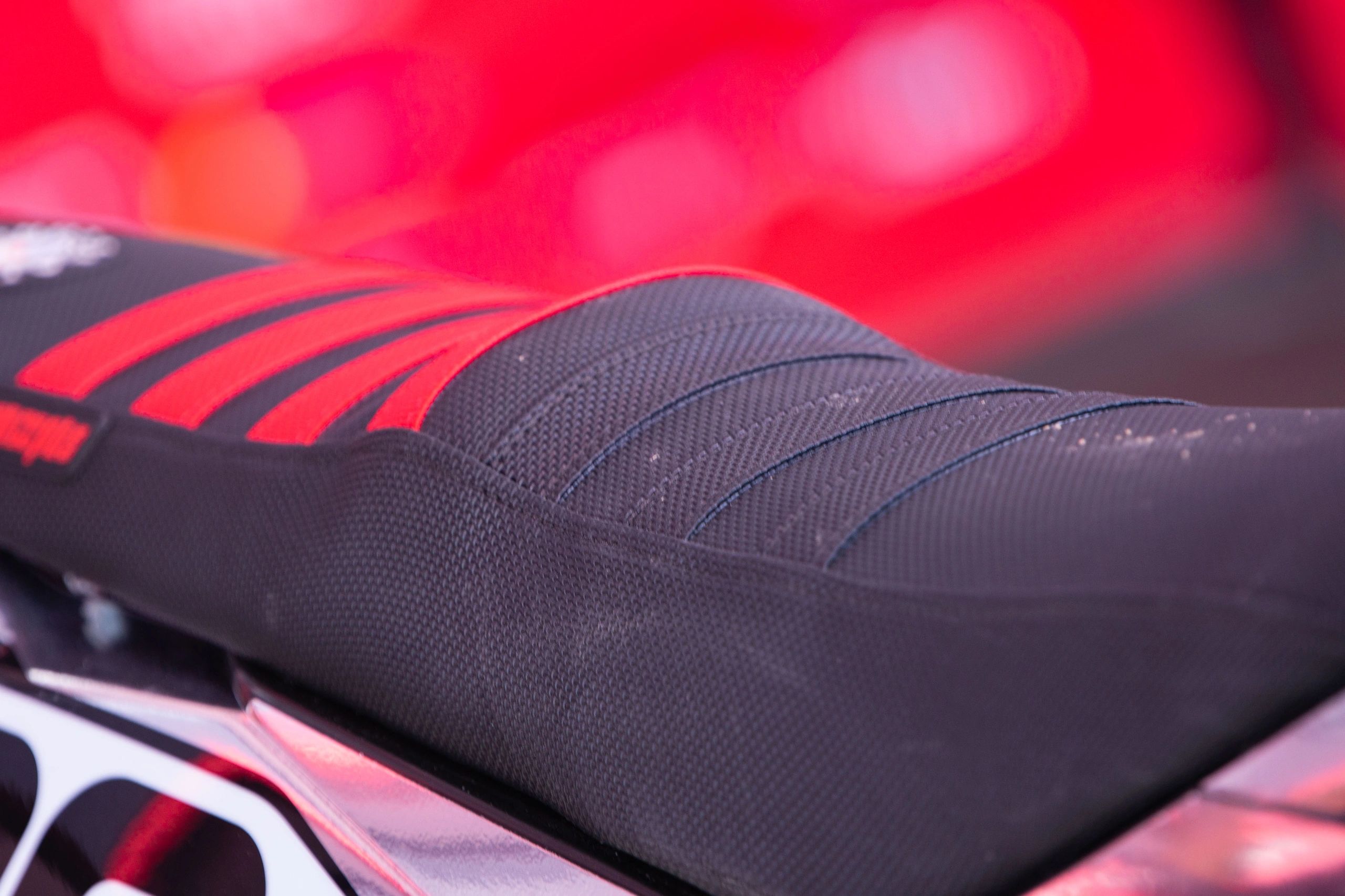 5 Seat Bumps At Supercross