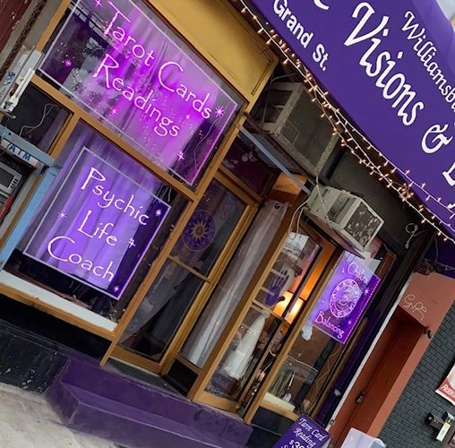 Love and Relationship Psychic Tarot Card Reader