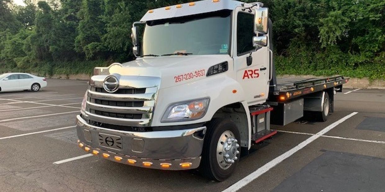 Towing service near me, roadside assistance near me, tow truck, towing, ARS towing service, tow.