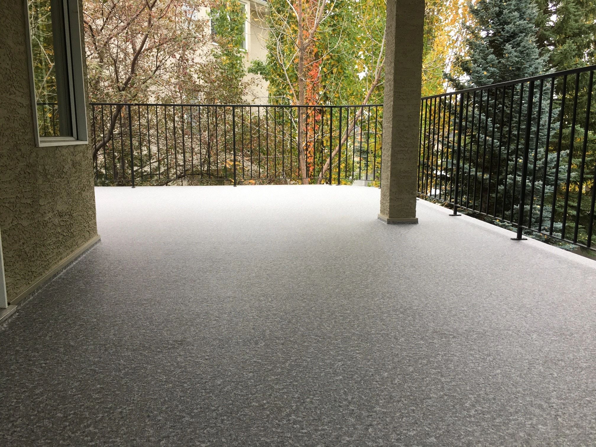 Vinyl Decking Calgary & Okotoks Deck Builders