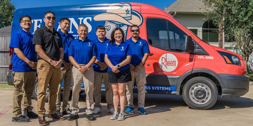 Texans Water Heaters Team 