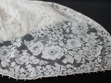 vintage lace table cloth rental