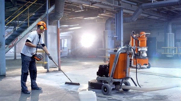 Preparación de superficie de concreto para piso epoxico con disco de diamante