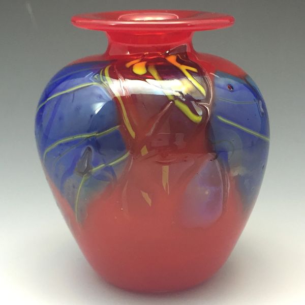 Imperial Red Round Shard Bud Vase front