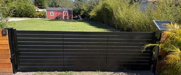 custom aluminum gate, driveway gate, Deland. 
solar gate, gate, gates, electric gates, top rail fenc