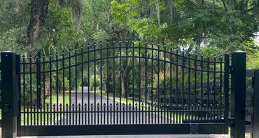 aluminum driveway gate near orange city, Deland, Debary, daytona, Ormond,
Daves fence AAA fence