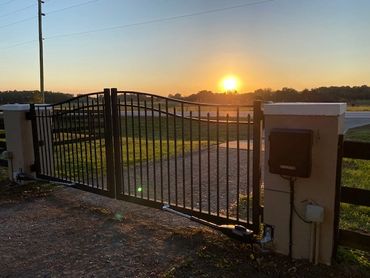 automatic gates, driveway gates, electric gates, deland, orange city, lake helen, osteen , central f