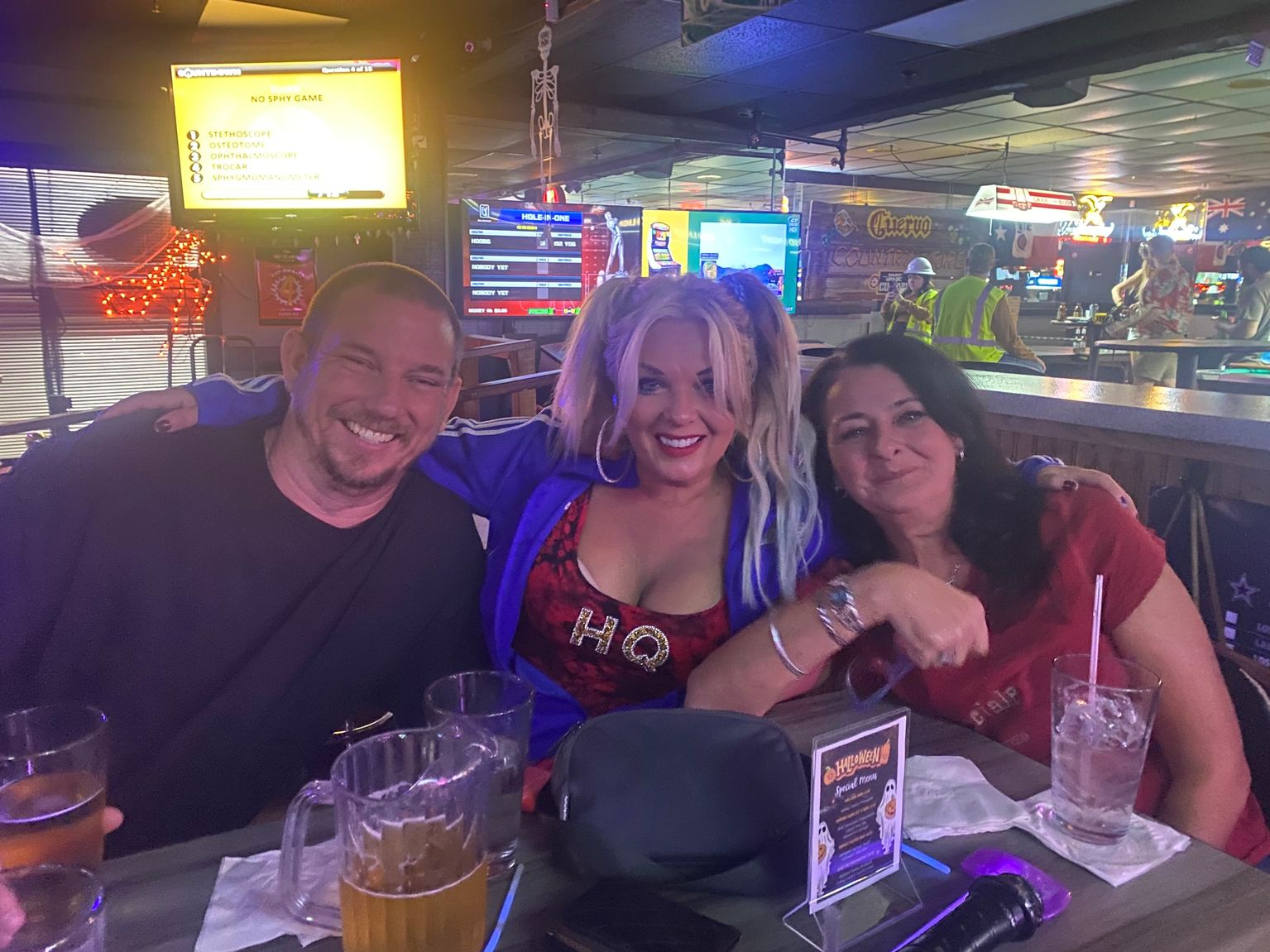 Bar photo 3