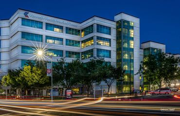 Night time shot of Kaweah Health Hospital