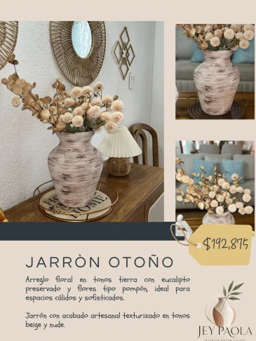 Jarrón otoñal con arreglo floral en tonos tierra y flores preservadas.