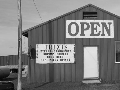 Side view of the Trixi Saloon.