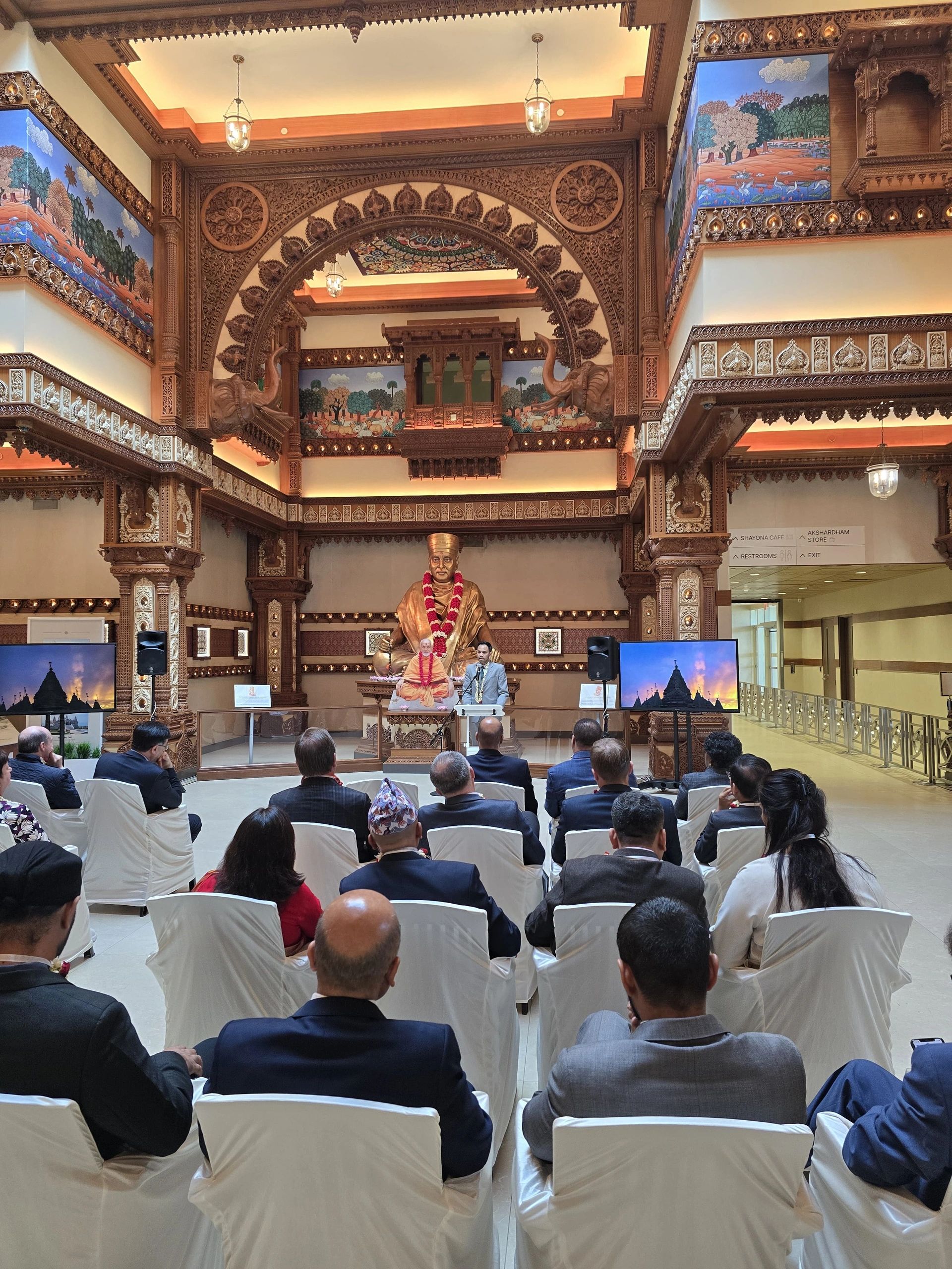 BAPS Swaminarayan Akshardham Visit