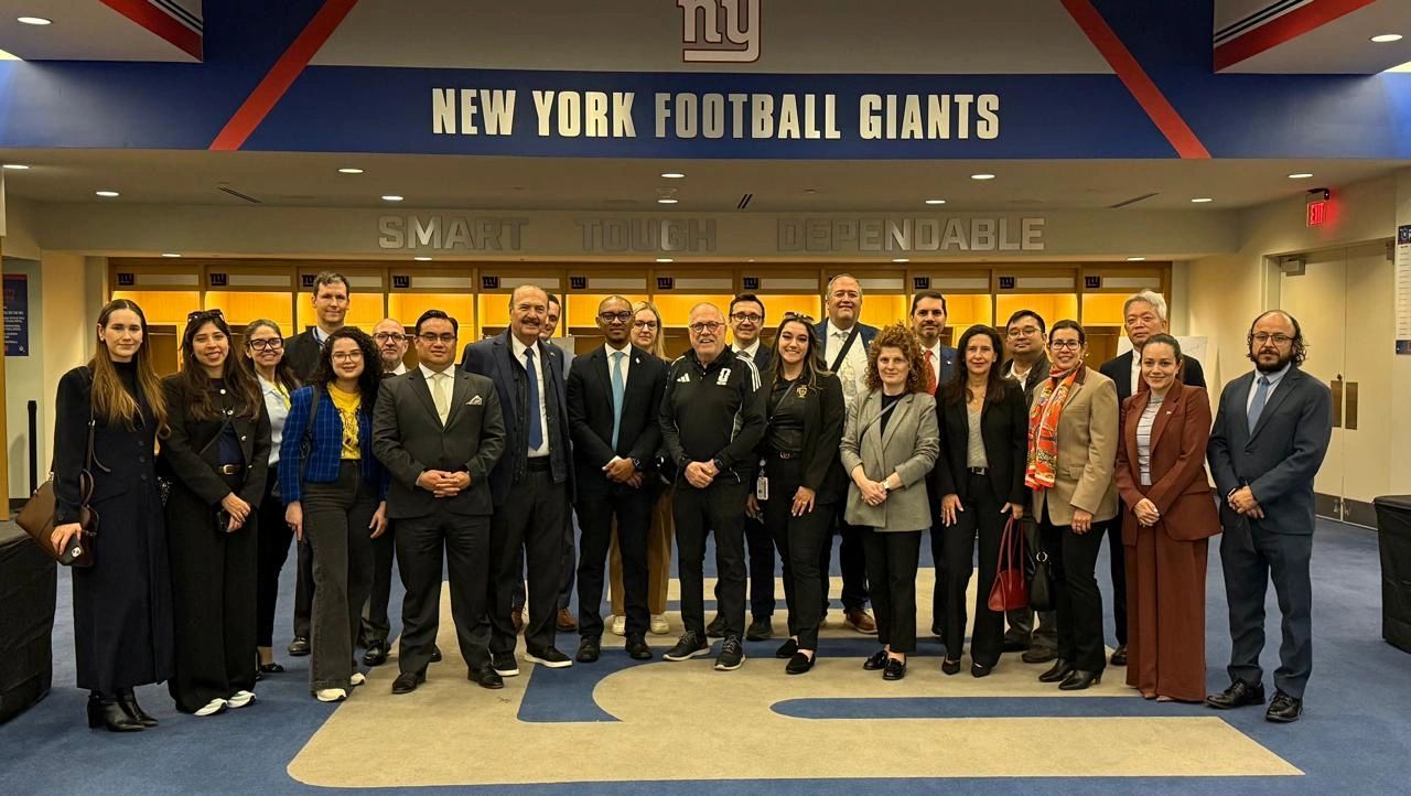 Diplomatic Tour of MetLife Stadium
