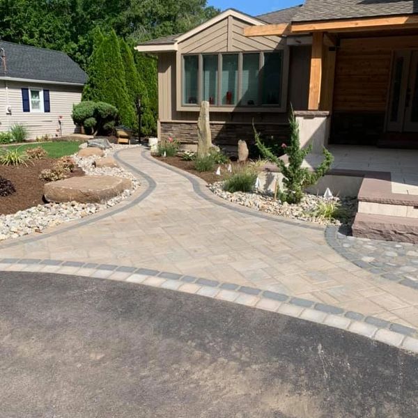 Techo-bloc entryway 