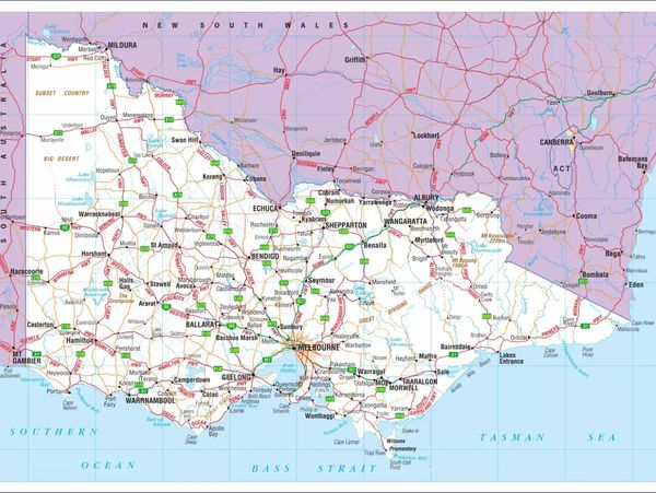 Map of Victoria, Australia with cities and roads.