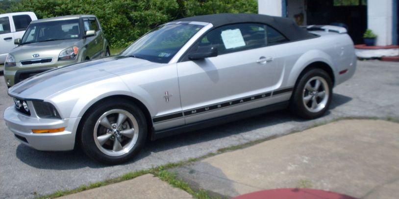2006 Ford Mustang convertible Altoona PA