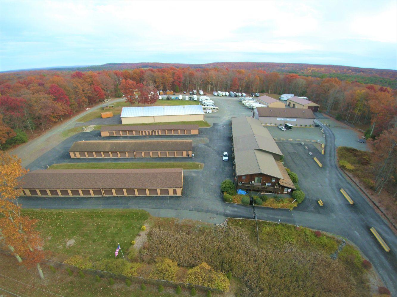 Pocono Mountain Mini Storage
self storage, rv storage, boat storage