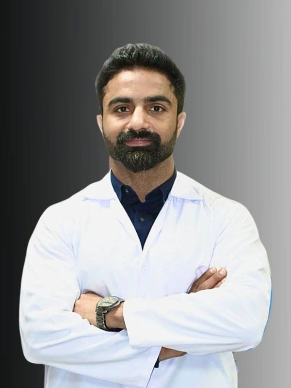 Dr Udit Kapoor-Best Orthopedic Doctor in Faridabad