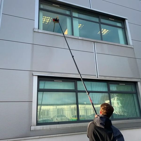cool water commercial window cleaning