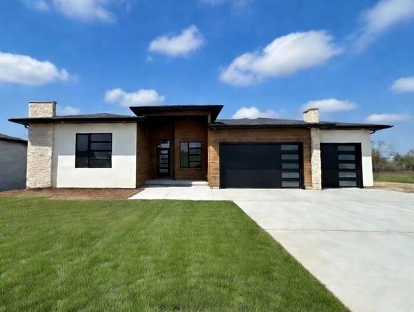 55 moonlight Chatham Illinois 